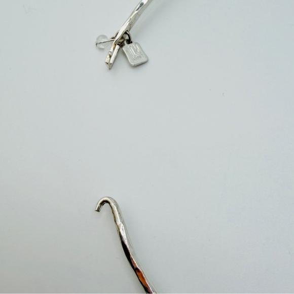 Robert Lee Morris Soho Flower Pendant Statement Collar Necklace - Picture 6 of 10